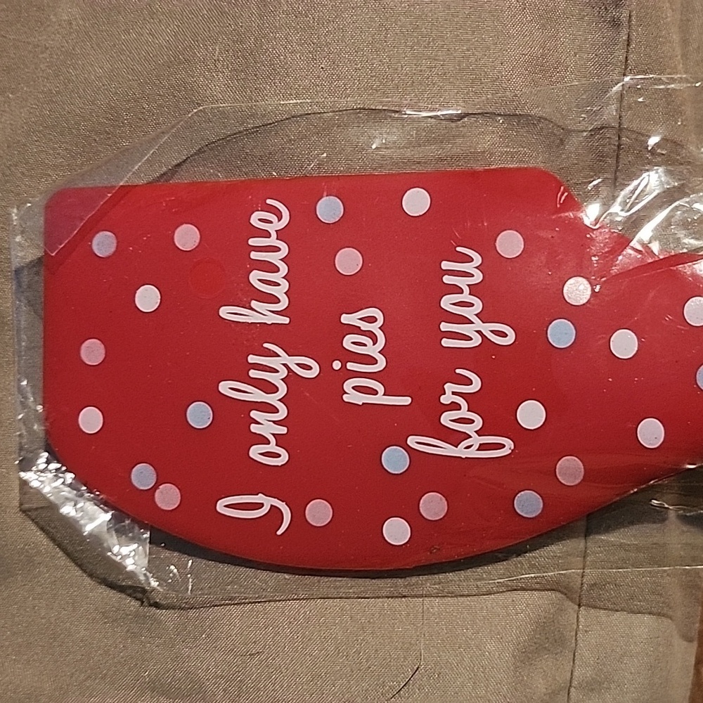 BOB EVANS  3 Spatula and Cookie Cutter Set - Picture 5 of 7